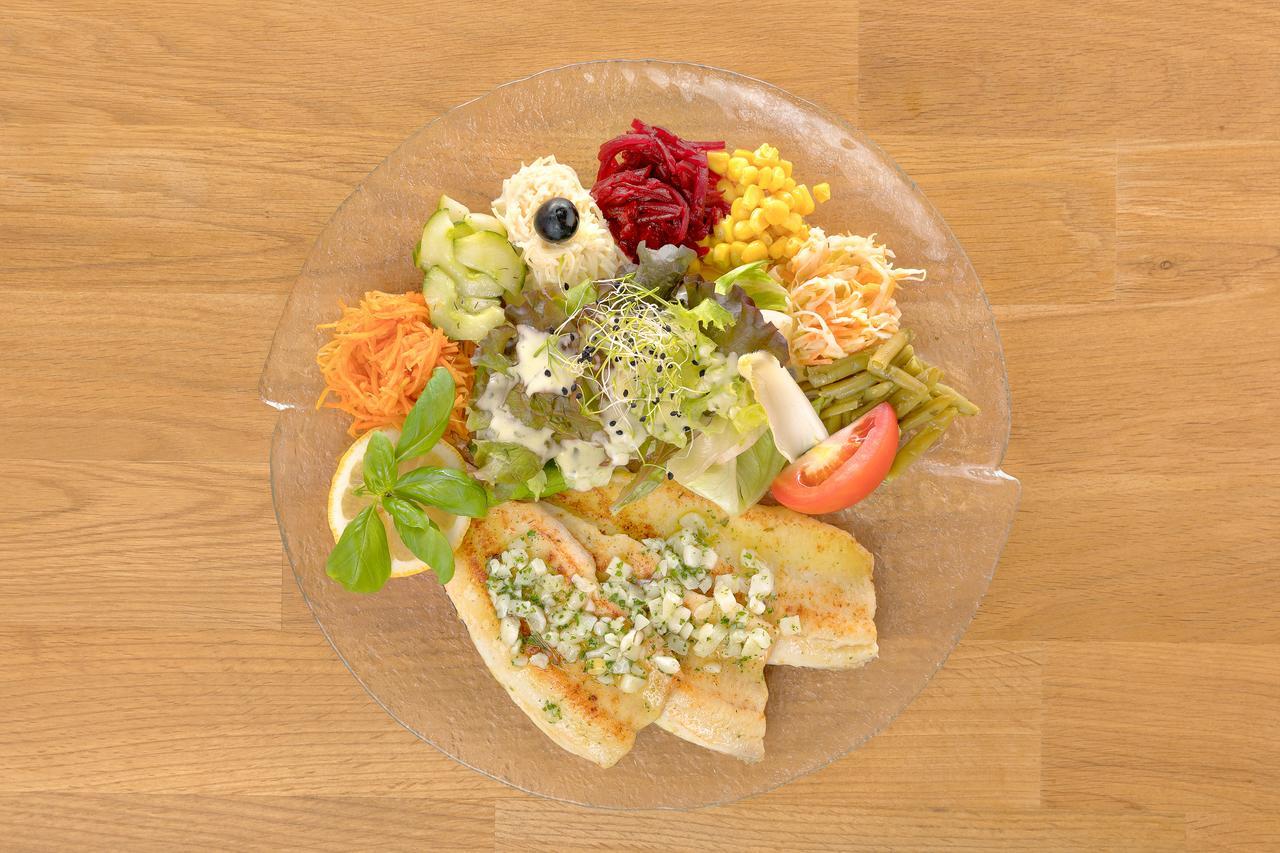 Hotel Restaurant Moeve ฟูลองซี ภายนอก รูปภาพ